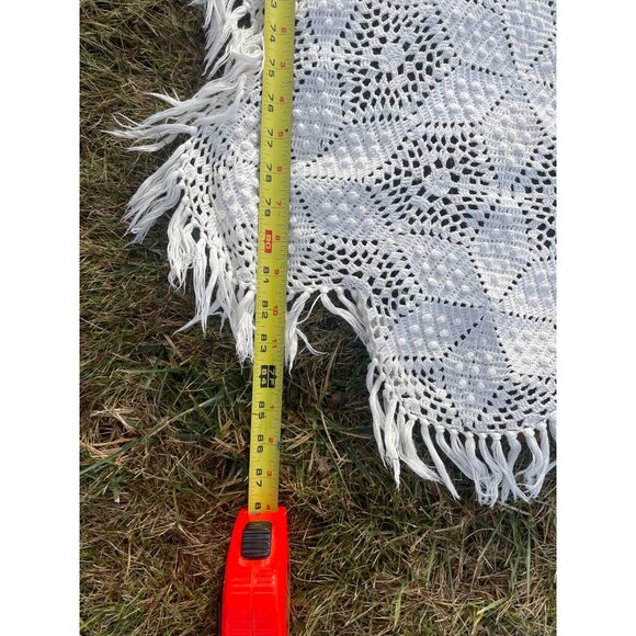 Vintage Hand-Crocheted White Throw Blanket Bedspread Fringe Edges - Picture 2 of 3